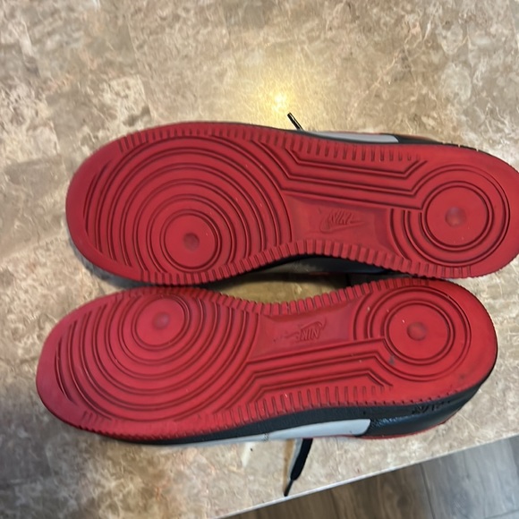 Nike Air Force 1 sneakers sz 13 w plastic box - Picture 8 of 8